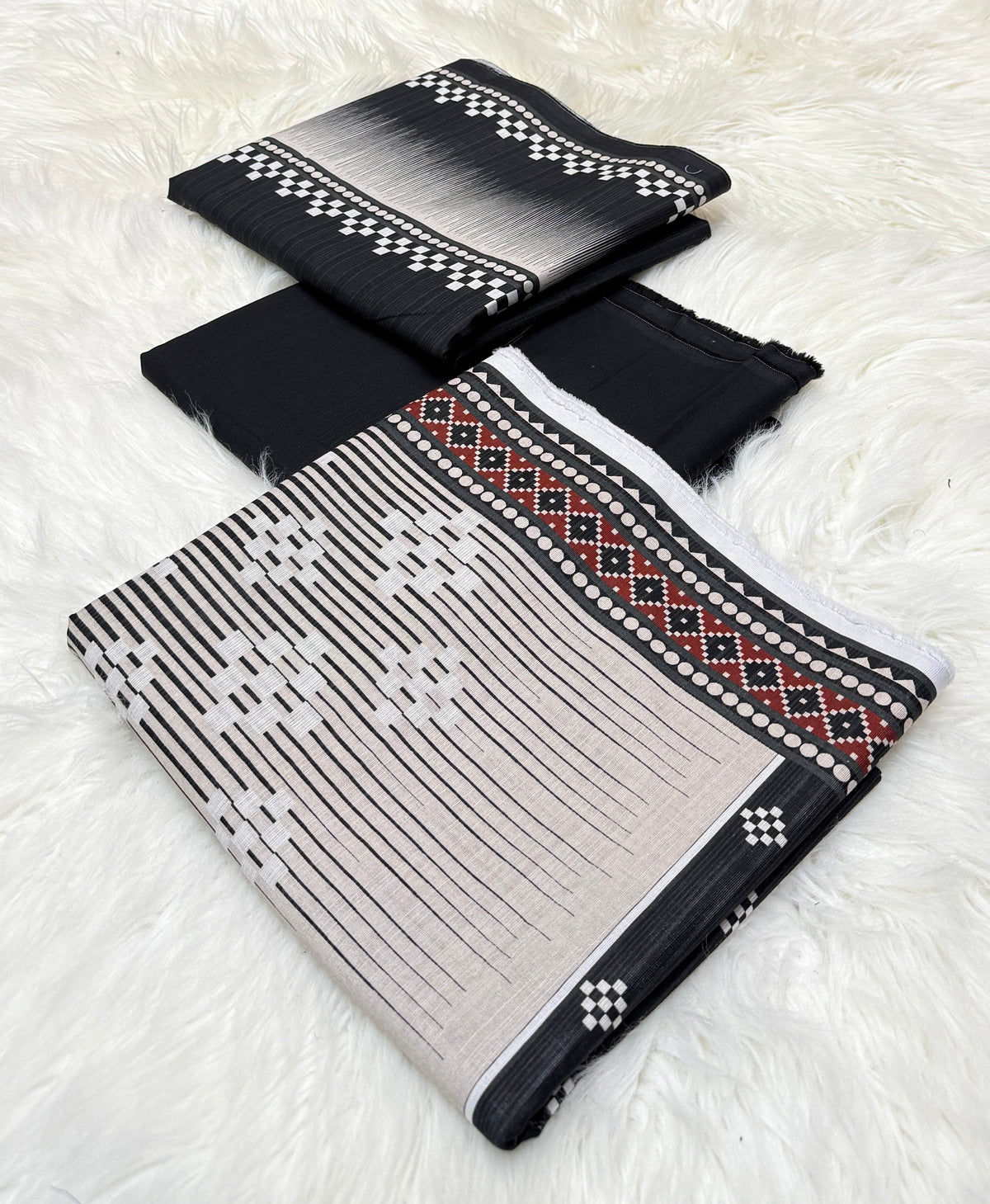 Bin Saeed Original 3pc Printed Khaddar (AT- 2038)