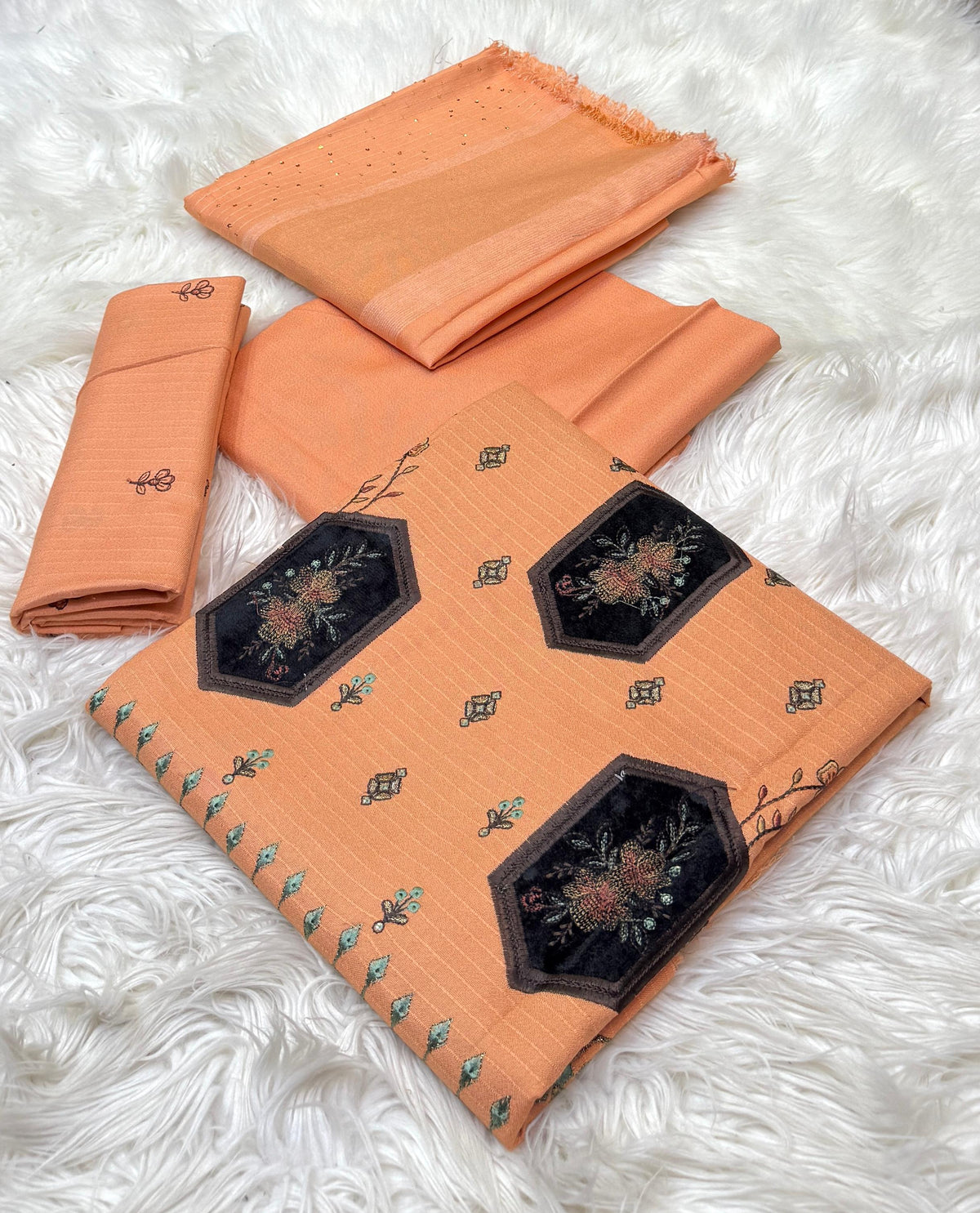 Bareeza Embroidery Dhanak 3-PC